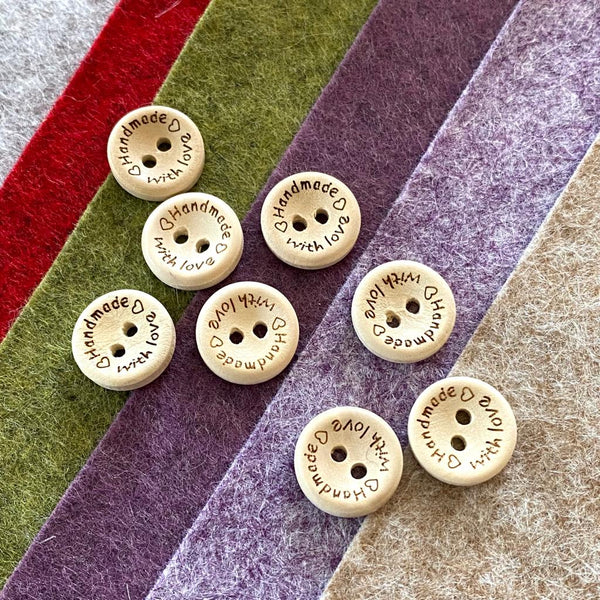 BUTTON: Wooden: 15mm: 'Handmade With Love'