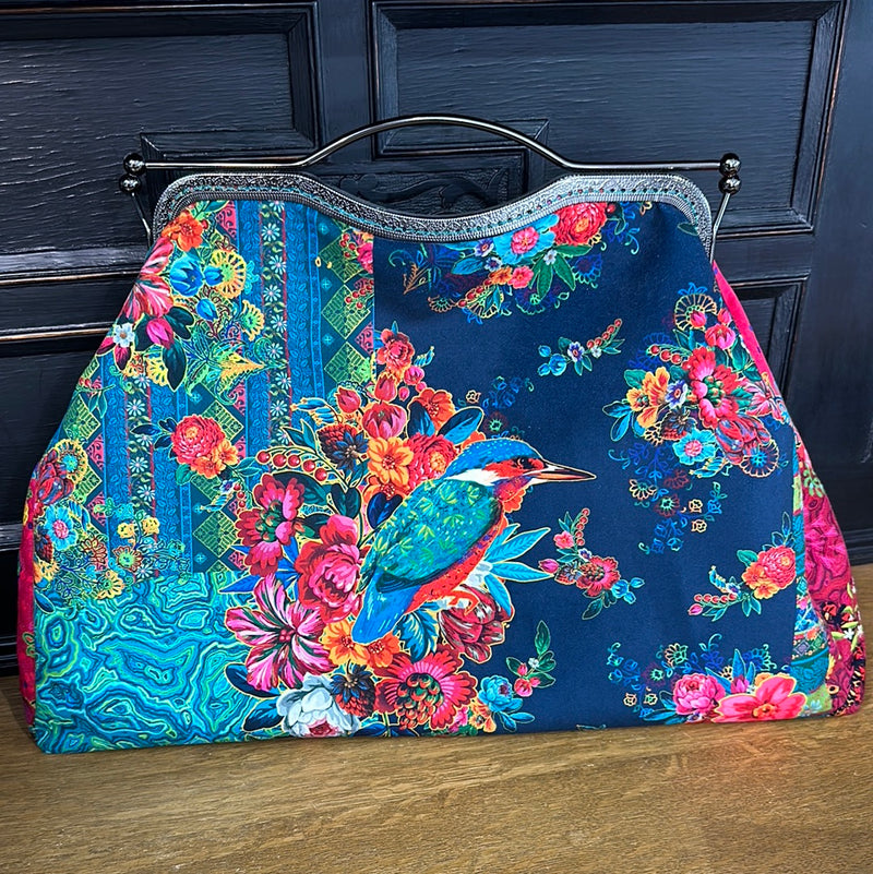 Treasure Tote Handbag 'M' Frame with FREE Leesa Chandler Pattern: Gunmetal