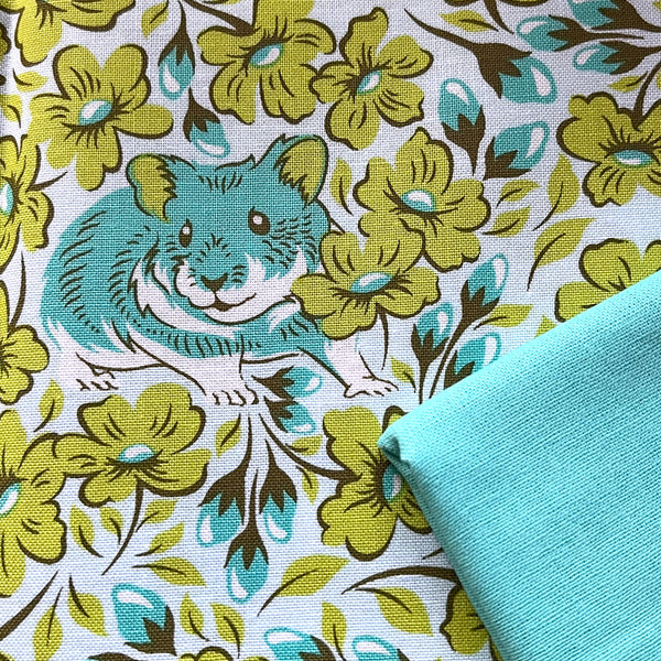 Half Metre Heaven: Tula Pink | Besties 'Chubby Cheeks' Clover PWTP218.CLOVER with Spearmint CTO