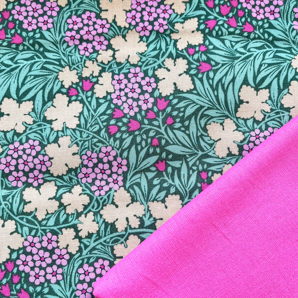 Half Metre Heaven: Tilda | Hibernation Collection: 100539 'Autumnbloom' in Sage with Bright Pink