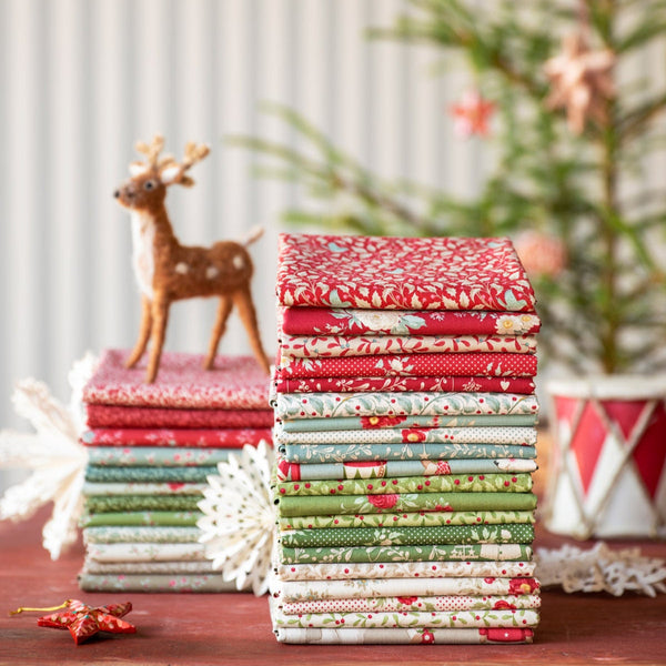 PREORDER: Tilda | Merry Little Christmas: FULL COLLECTION 32 LQs + Two FREE Half Metres Waxed/Technical Fabric