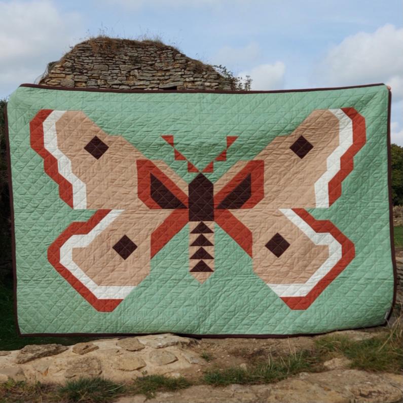 KIT WITH INSTRUCTIONS: Tracy Perks 'The Moth' Quilt: Designer Option