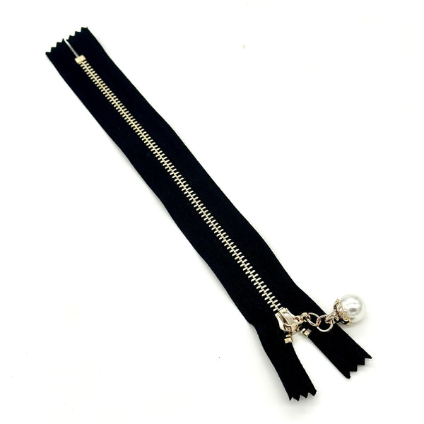 ZIPPER with Metal Teeth and Pearl Effect Pull: 8" length: Black