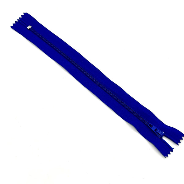 NYLON COIL ZIPPER: 8" length: Royal Blue