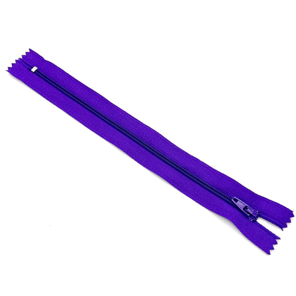 NYLON COIL ZIPPER: 8" length: Purple