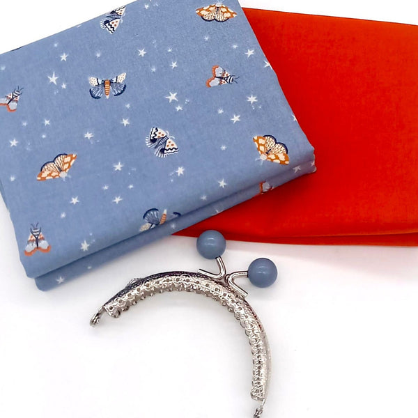 FABRIC KIT + HARDWARE: 8.5cm Kiss Clasp Purse: FQ Riley Blake 'Moths' Denim + FQ Paprika