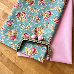 FABRIC + HARDWARE: 8.5cm Kiss Clasp SQUARE Frame: FQ Tilda | Jubilee Collection: 'Sue' in Teal+ Pink