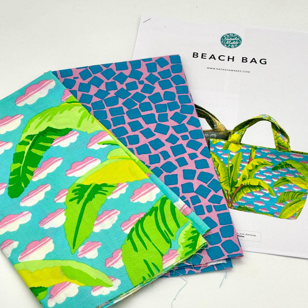 Fabric Duo + FREE Instructions: Natasha's Beach Bag: 1/2m KFC 'Banana Tree' Green + 1/2m KFC 'Chips' Fog