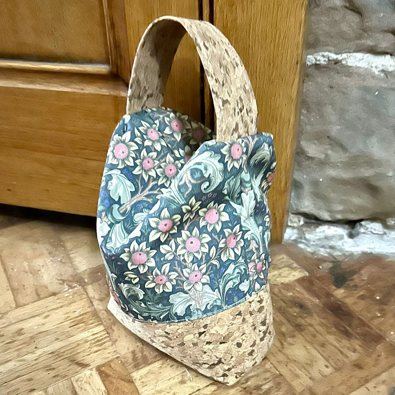 INSTRUCTIONS: Slouchy Doorstop: DIGITAL DOWNLOAD