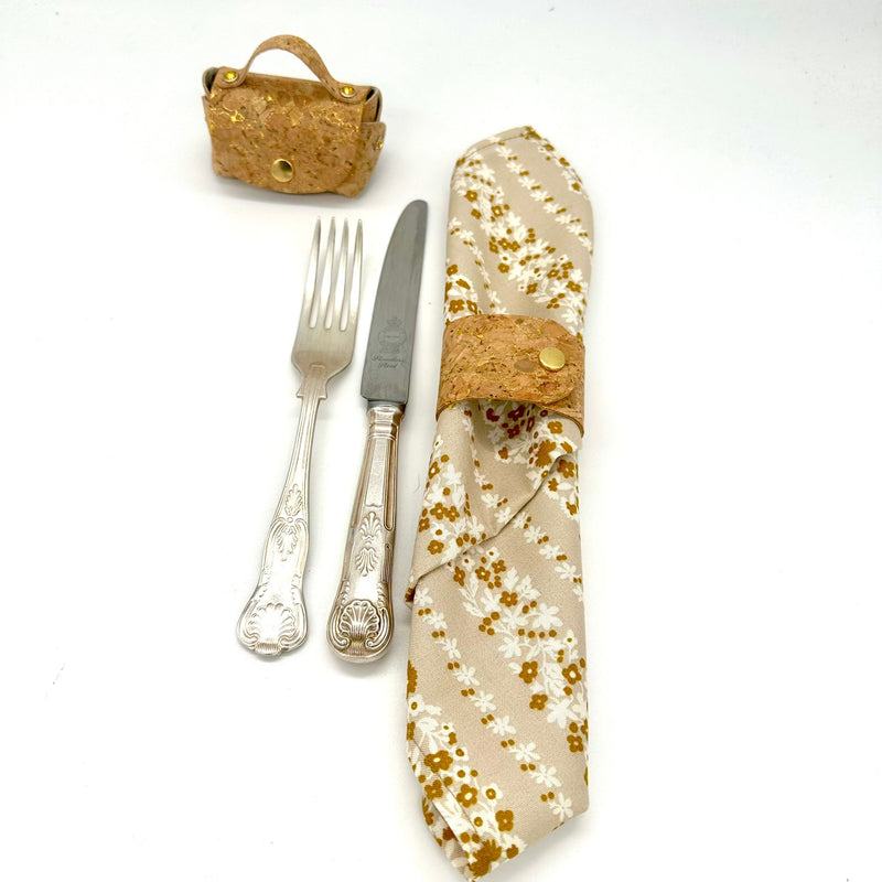 INSTRUCTIONS: Celebration Table Makes: DIGITAL DOWNLOAD