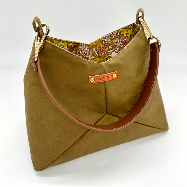 HARDWARE: Izzie's Bag: ONE 46cm Faux Leather Bag Strap with Lobster Clasp Attachment: BLACK