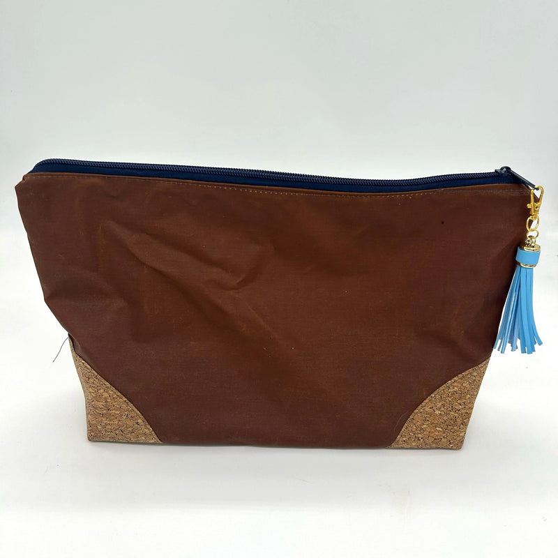 SAMPLE SALE: 26DP: Waxed Cotton Washbag with Blue Tassel