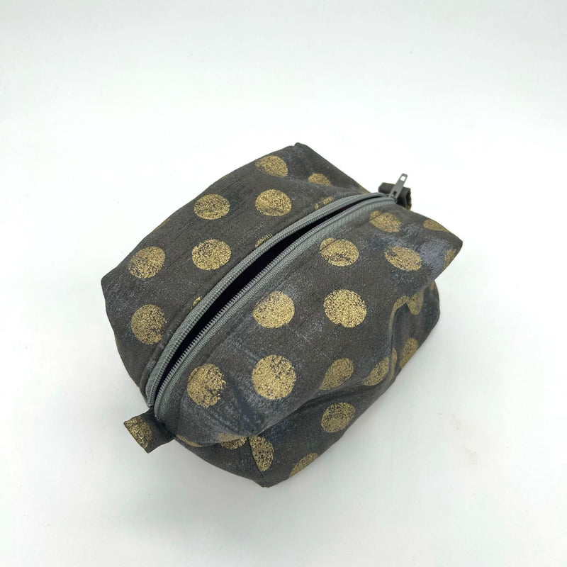 SAMPLE SALE: 26CS: Moda Grunge 'Hits The Spot' Box Zip Pouch