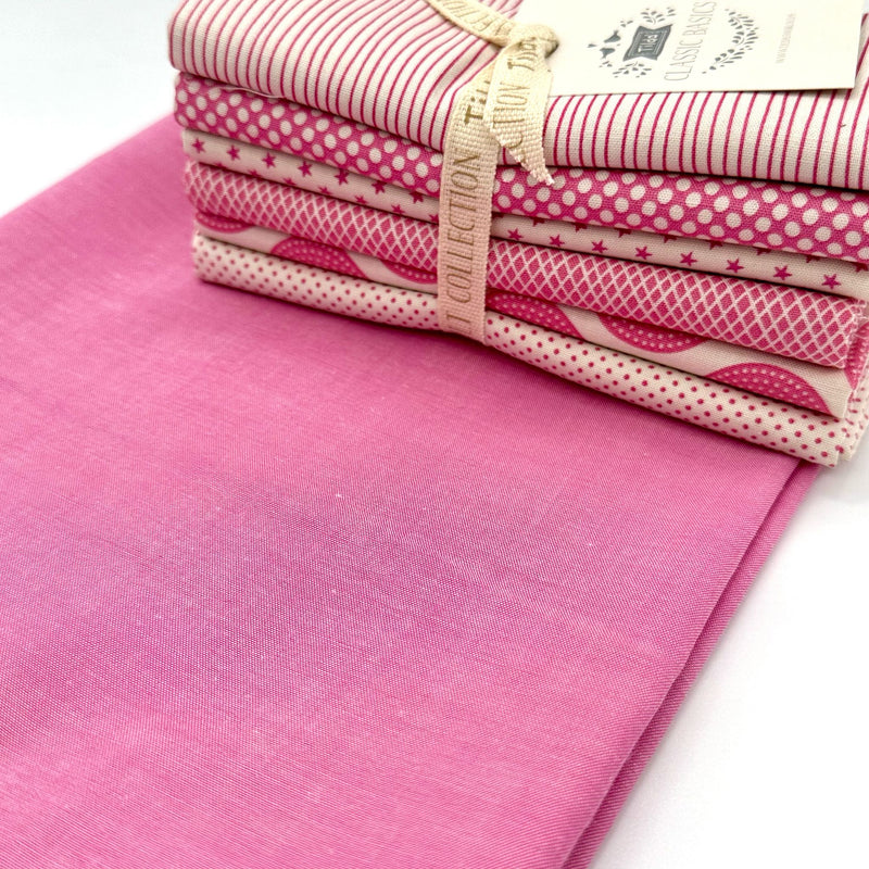 FABRIC + FREE Patterns: Tilda | Classic Basics 6 x FQ Bundle 'PINKS' + ½m Yarn Dyed Cotton Chambray in FUCHSIA