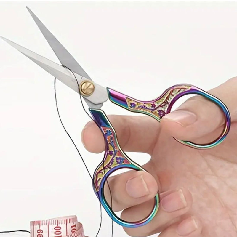 Instructions WITH SCISSORS: 'Any Size Scissor Case' Printed Pattern + 5" Floral Detail Embroidery Scissors (colour will vary)