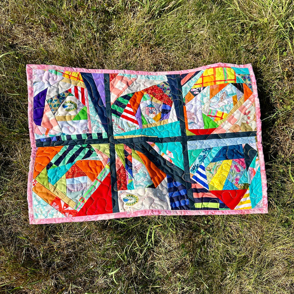 SAMPLE SALE: G12: Jane's Crumb Quilting sample