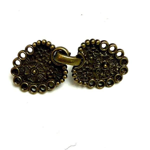 HARDWARE: Shawl Clip: *A* Floral ANTIQUE