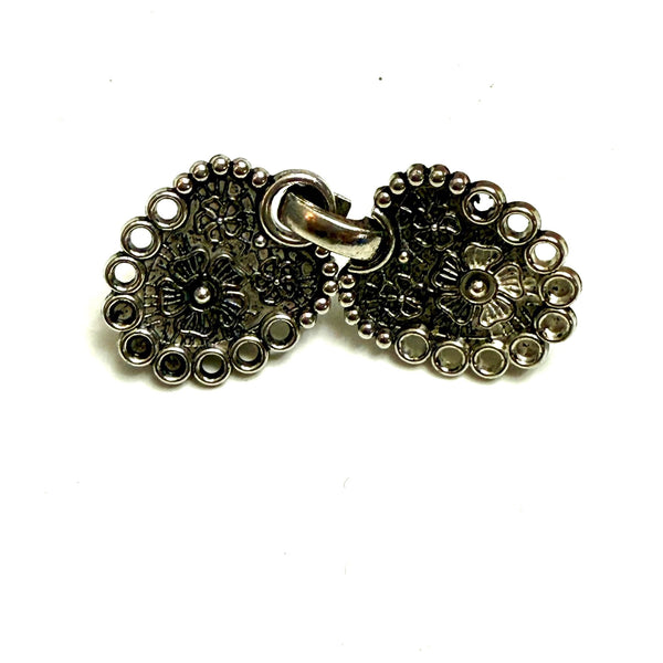 HARDWARE: Shawl Clip: *B* Floral Antique SILVER