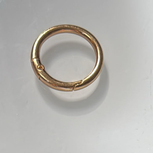 HARDWARE: 35mm (External) Spring O-Ring: Gold colour