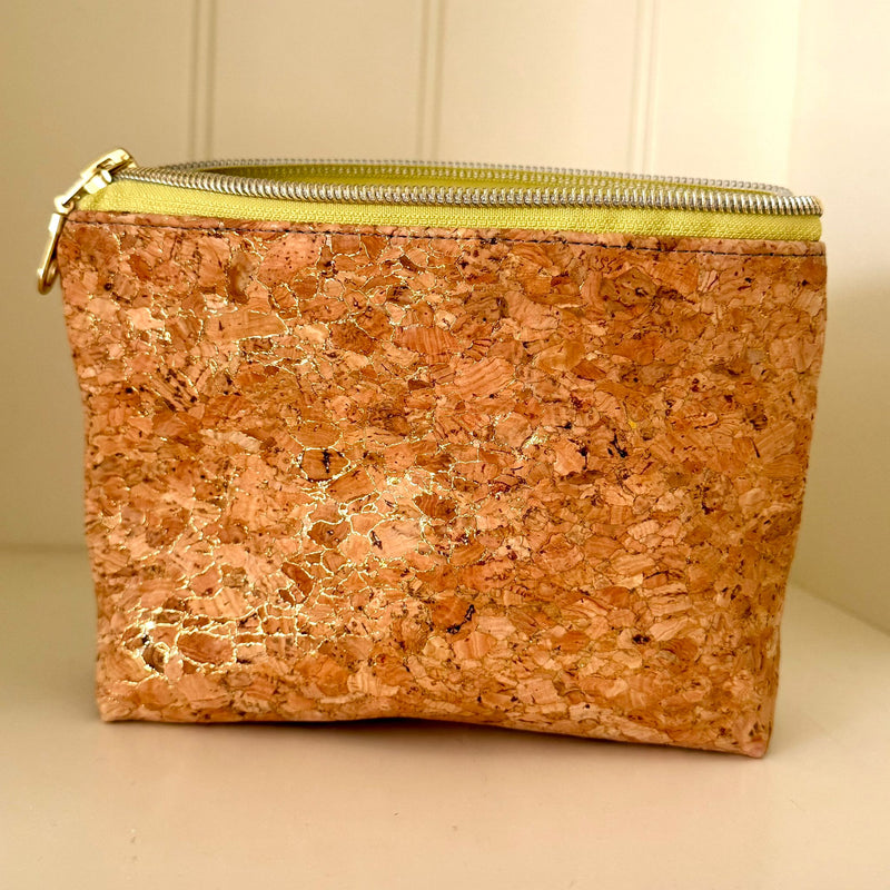 INSTRUCTIONS: Versatile Pouch in Cork or PU: PRINTED VERSION