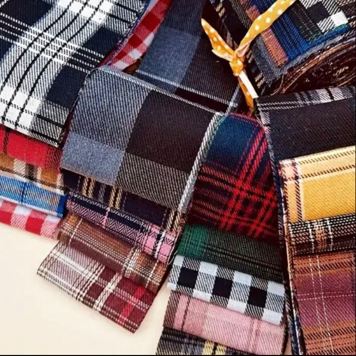 FABRIC KIT: Plaid Washbag: 1/2m Technical Fabric + 1/2m Quilters' Grid + Twenty Precut Strips