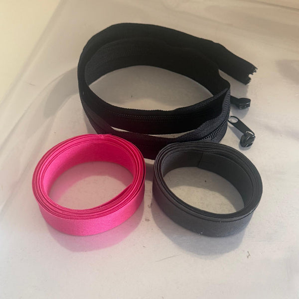 KIT with Instructions: Simple Plastic Pencil Case