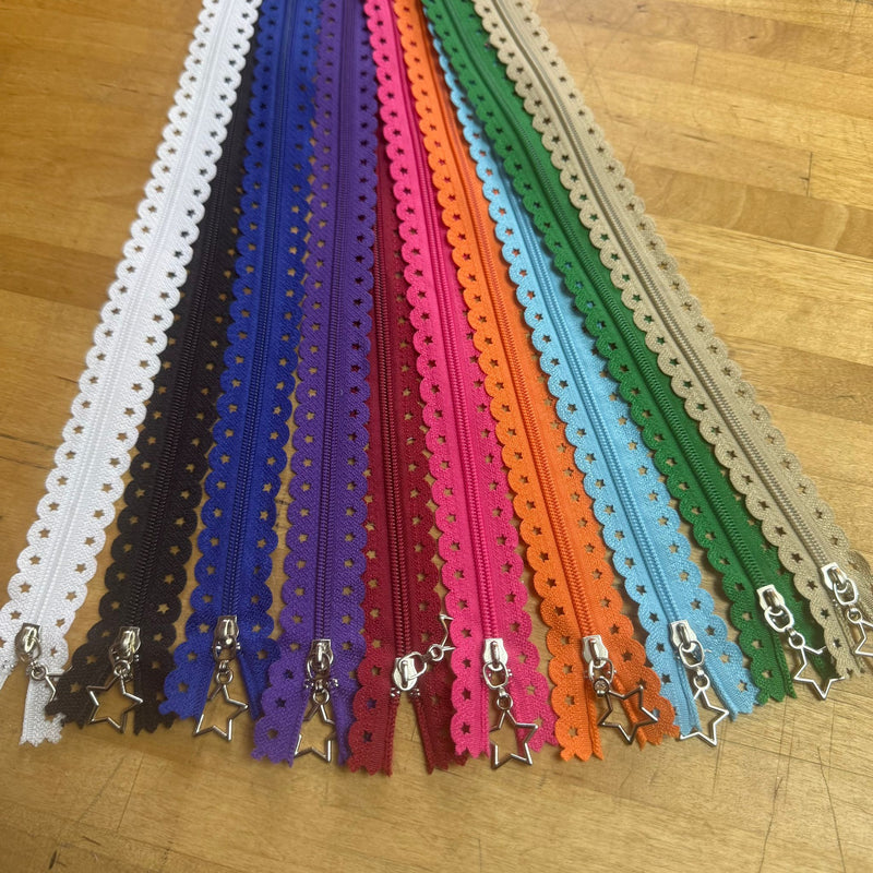 ZIPS *LUCKY DIP*: Pack of 10 Assorted Lace Zips with Star Design and P ...