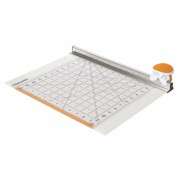 FISKARS: 12" x 12" Rotary Cutter & Ruler Combo