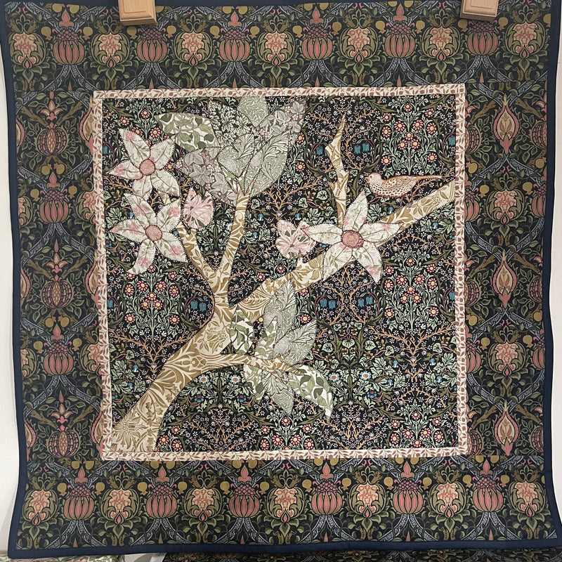 INSTRUCTIONS with Template: William Morris Appliqué Wall Hanging: PRINTED VERSION