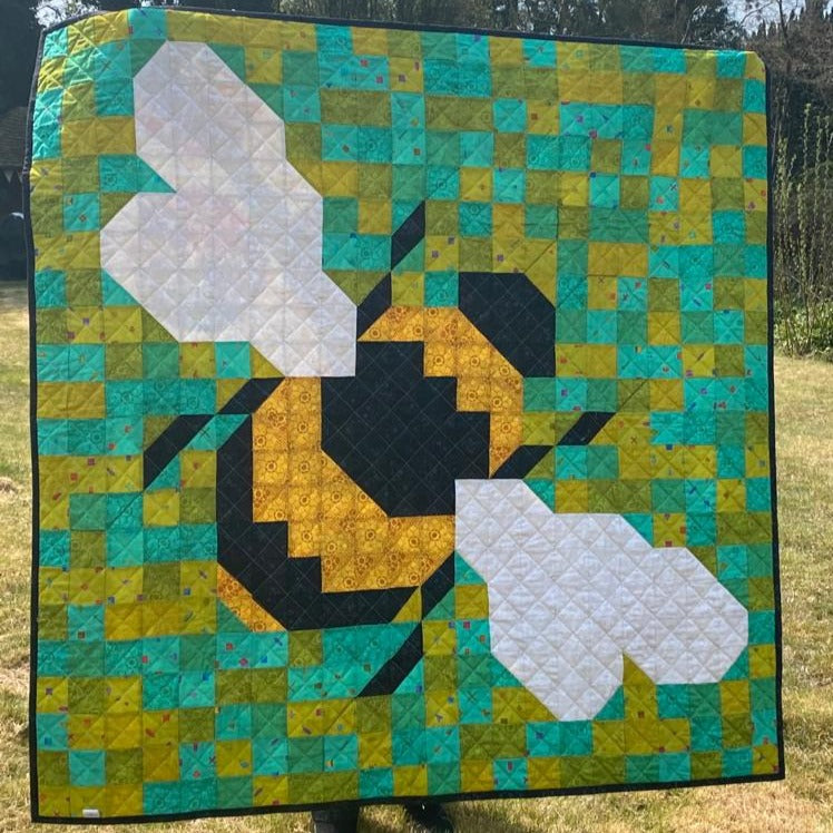 INSTRUCTIONS: Tracy Perks 'Bumble Bee' Quilt: DIGITAL DOWNLOAD