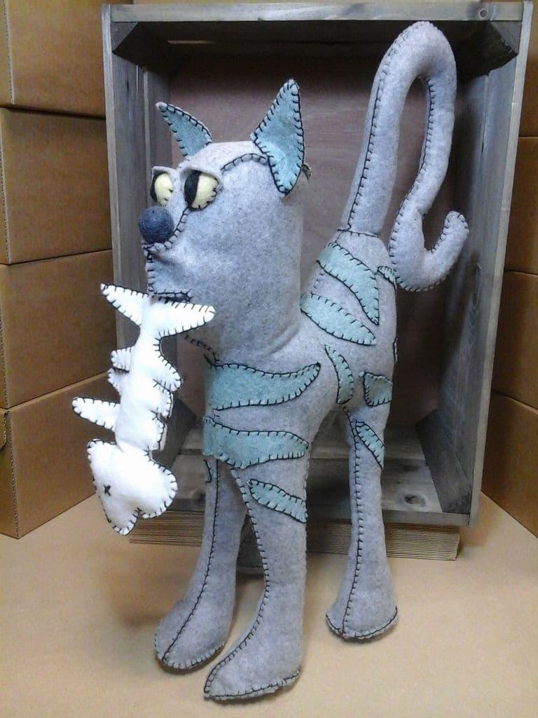 House of Zandra: FELT KIT INCLUDING PATTERN: The Confused Cat