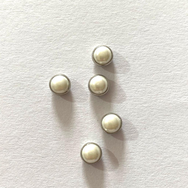 Buttons for House of Zandra Toys: 4mm: Pearl: Pack of 5