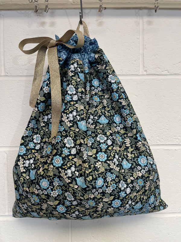 INSTRUCTIONS: Hanging Drawstring Bag: PRINTED VERSION