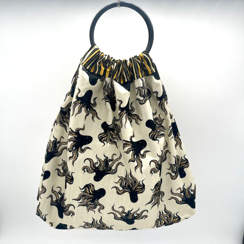 INSTRUCTIONS with TEMPLATE: Natasha's Reversible Round-Handled Bag: PRINTED VERSION