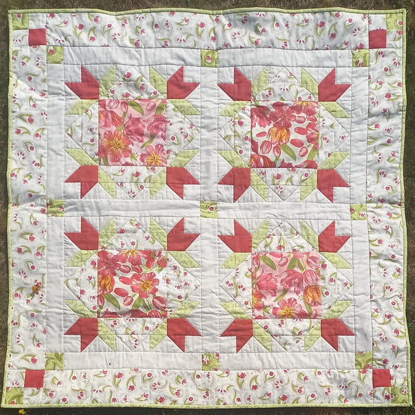 INSTRUCTIONS: 'Tiptoe Through the Tulips' Quilt: DIGITAL DOWNLOAD
