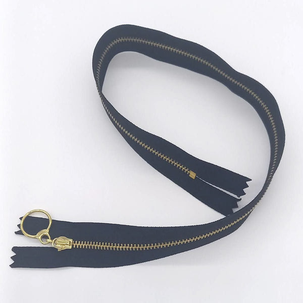 ZIPPER: Black with Gold Teeth: 18"