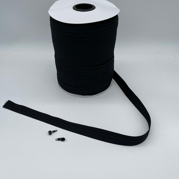 Zipper / Zip on a Continuous Roll: Black: Size 3: by the METRE with 2 Pulls